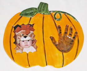 Pumpkin-Hand-Impression-Frame